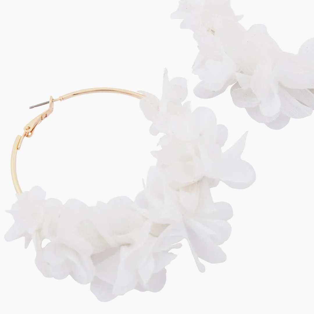 Sale Créoles à fleurs blanches Boucles D'Oreilles